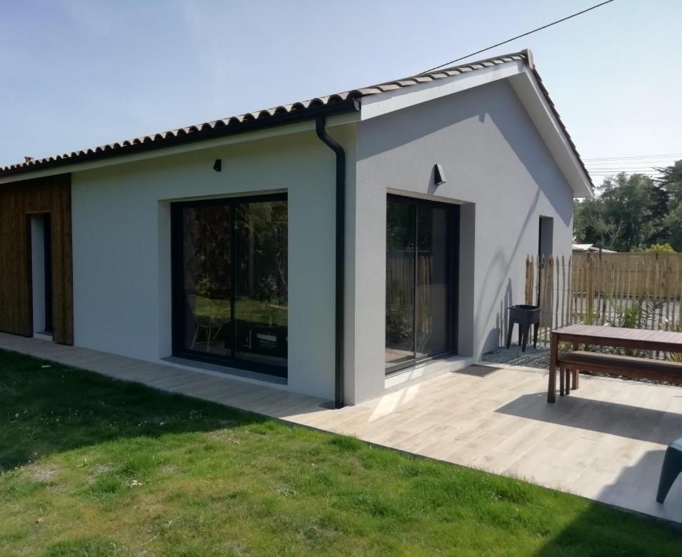 Charmante Maison Neuve Au Lac D'Hourtin Kültér fotó