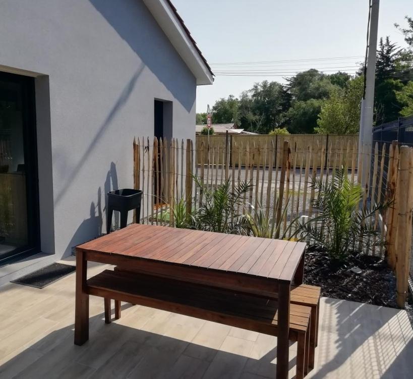 Charmante Maison Neuve Au Lac D'Hourtin Kültér fotó